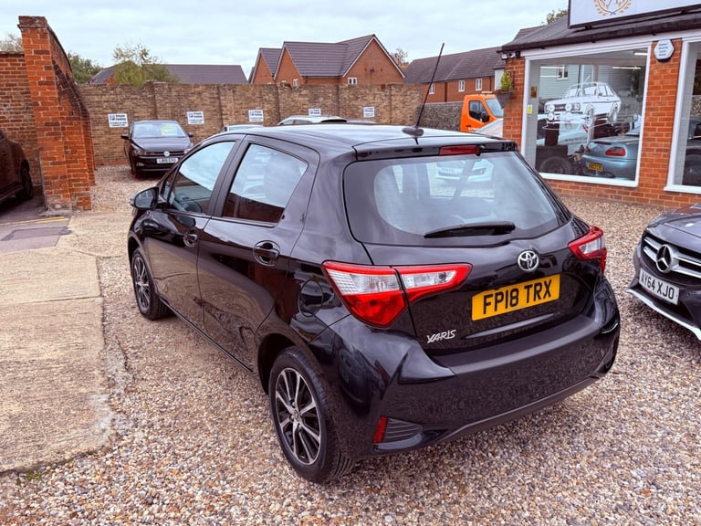 TOYOTA YARIS 1.5 VVT-i Icon Tech 2018