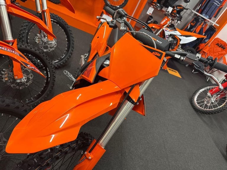 2025 KTM Offroad Motorcross 450 SX-F Petrol orange 5 Speed