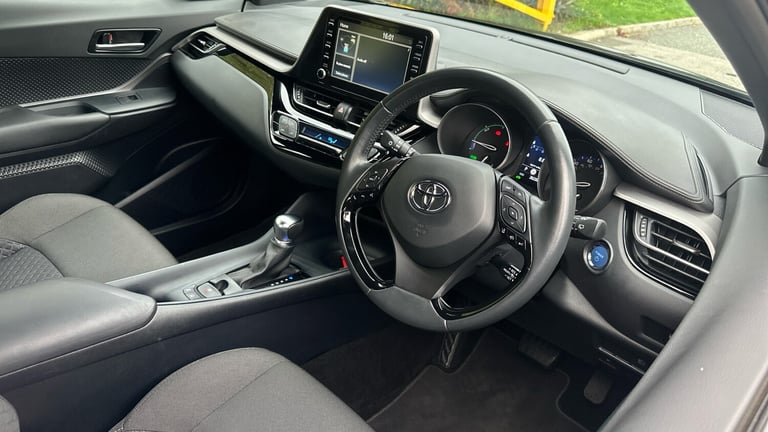 2022 Toyota C-HR 1.8 Hybrid Icon 5dr CVT Hybrid Hatchback Hatchback Hybrid Automatic