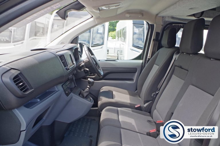 Citroen Dispatch Camper, Pop Top 2022 Used Campervan