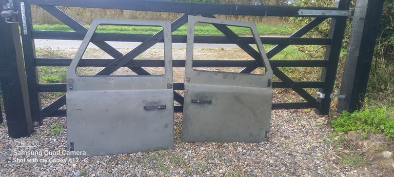 image for Land Rover Defender 90 Used Front Doors