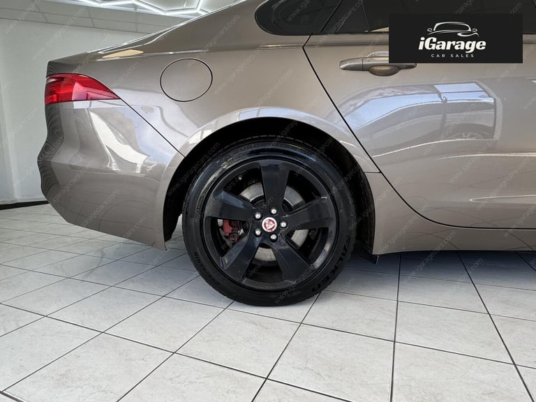 2016 Jaguar XF 2.0d Portfolio Saloon 4dr Diesel Auto Euro 6 (s/s) (180 ps) Saloon Diesel Automatic