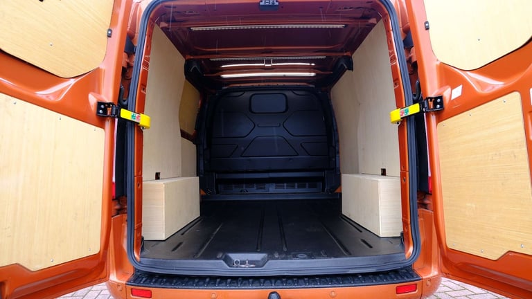 2022 Ford Transit Custom 2.0 EcoBlue 170ps Low Roof Sport Van Van Diesel Manual