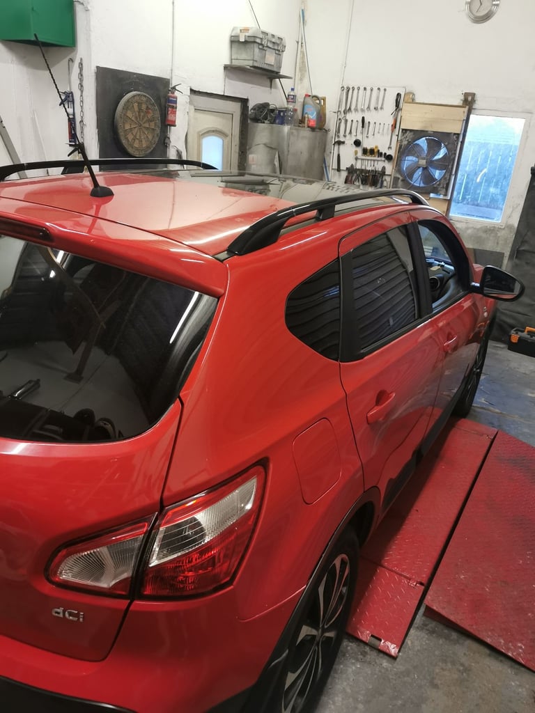 Nissan, Qashqai 360,Hatchback, 2013, Manual, 1461 (cc), 5 doors