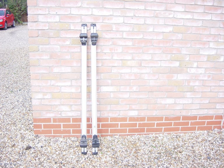 Ford roof bars