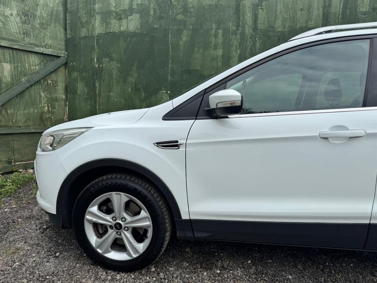 2016 Ford Kuga 2.0 TDCi EcoBlue Zetec Powershift AWD Euro 6 (s/s) 5dr HATCHBACK Diesel Automatic