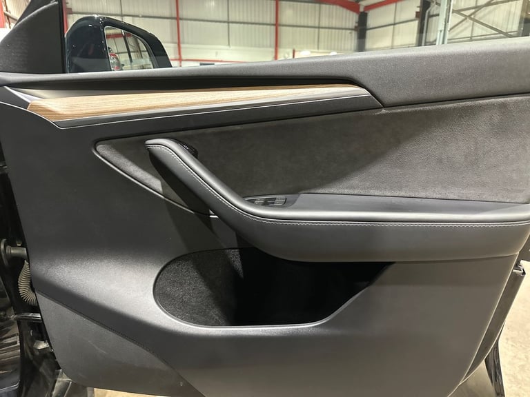 2023 Tesla Model Y Long Range AWD 5dr Auto Hatchback ELECTRIC Automatic
