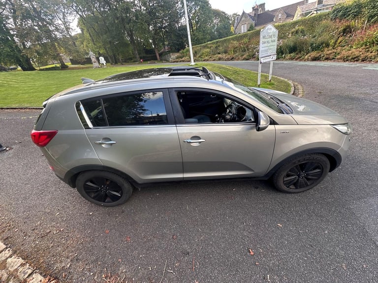 2015 Kia Sportage 2.0 CRDi KX-4 SUV 5dr Diesel Manual AWD Euro 5 (181 bhp) ESTATE Diesel Manual