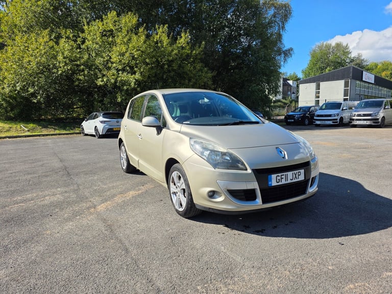2011 Renault Scenic 1.5 dCi 110 Dynamique TomTom 5dr EDC MPV Diesel Automatic