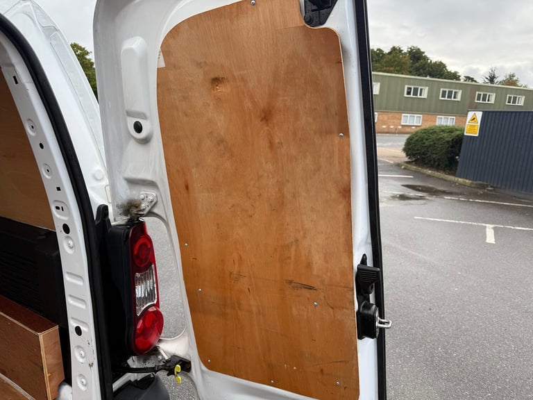 CITROEN BERLINGO 1.6 BlueHDi 850 Enterprise 2017