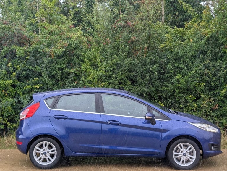 2016 Ford Fiesta 1.25 Zetec Hatchback 5dr Petrol Manual Euro 6 (82 ps) Hatchback Petrol Manual