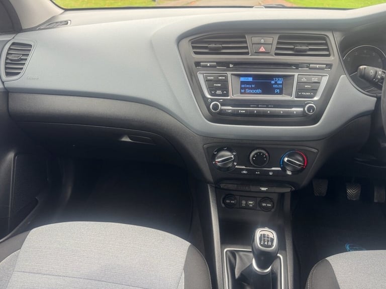 2015 Hyundai i20 1.2 Blue Drive SE Hatchback 5dr Petrol Manual Euro 6 (s/s) (84 ps) Hatchback Pet...