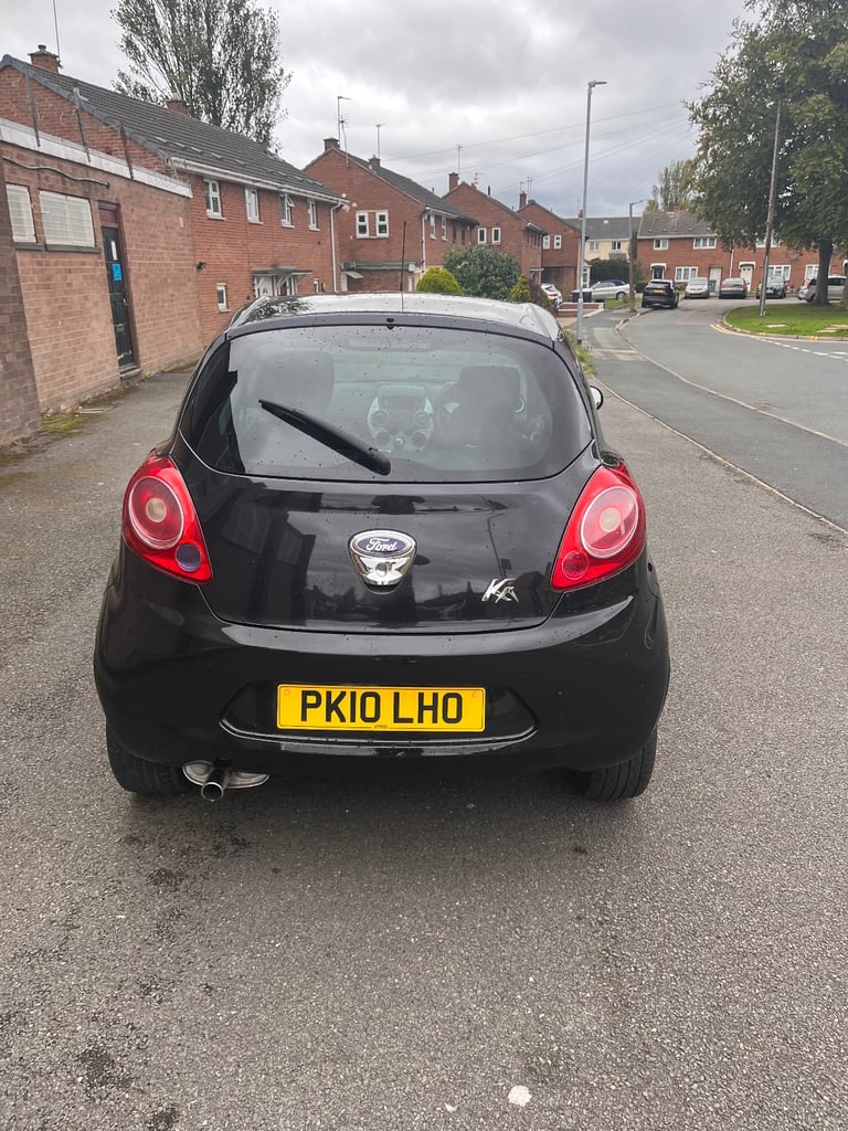 Ford, KA, Hatchback, 2010, Manual, 1242 (cc), 3 doors