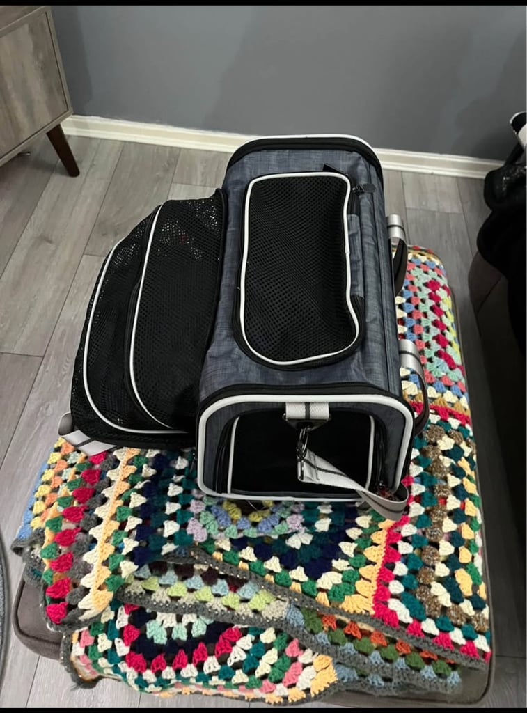 image for Pet carrier