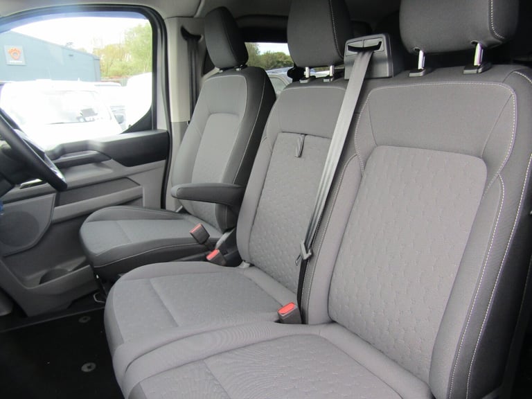 2025 Ford Transit Custom 2.0D EcoBlue 170ps H1 Double Cab Van Limited Auto Crew Bus Diesel Automatic