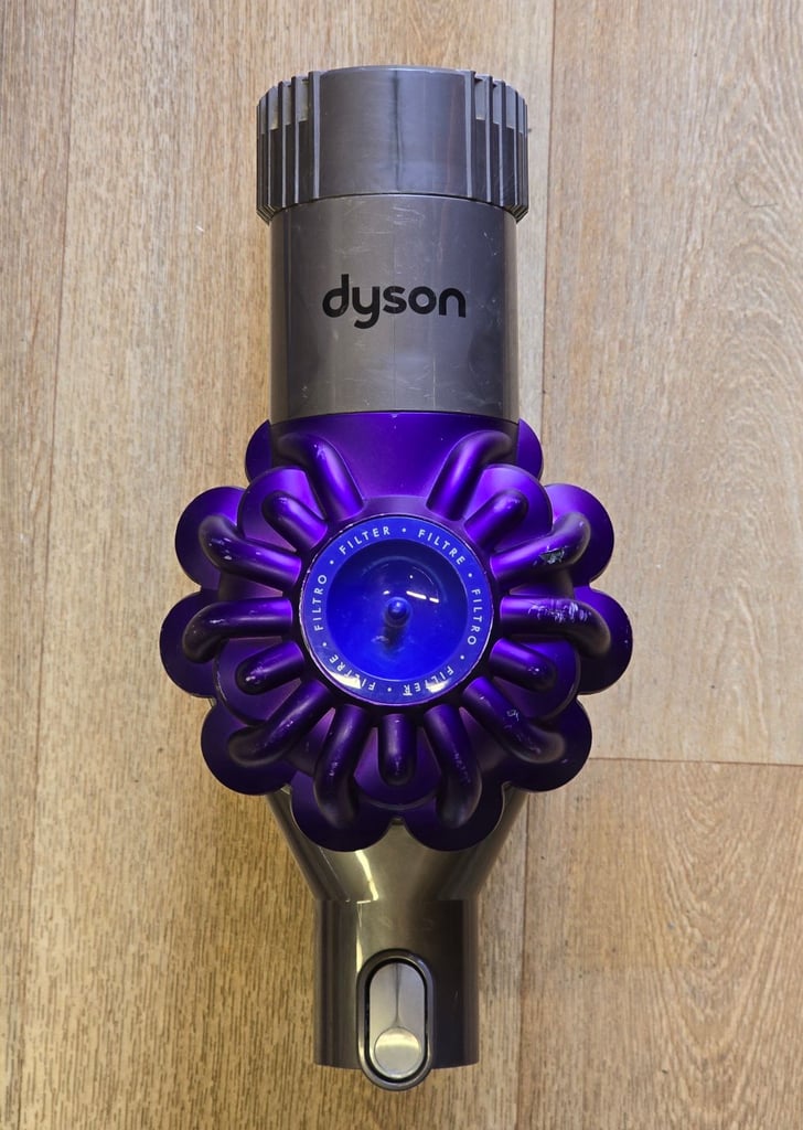 Dyson V6 Animal, New Battery, New Charger, Fully Cleaned/Serviced, Great Condition 