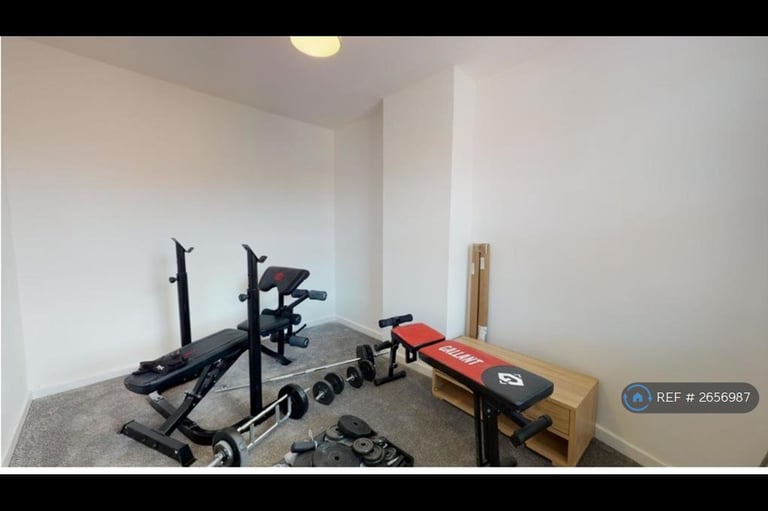 3 bedroom house in Ainsworth Street, Stoke-On-Trent, ST4 (3 bed) (#2656987)