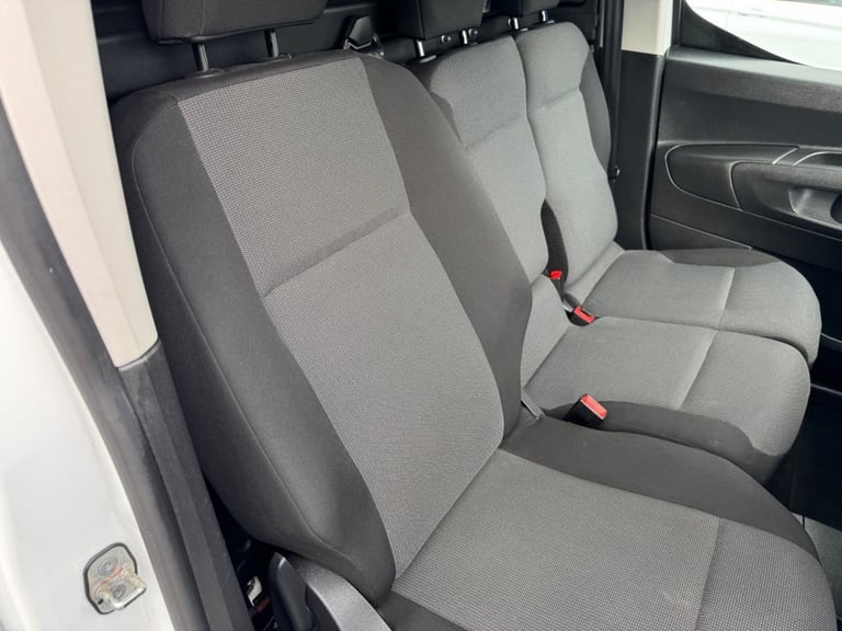2021 Vauxhall Combo 1.5 Turbo D 2300 Sportive Panel Van 6dr Diesel Manual L2 H1 Euro 6 (100 ps) P...