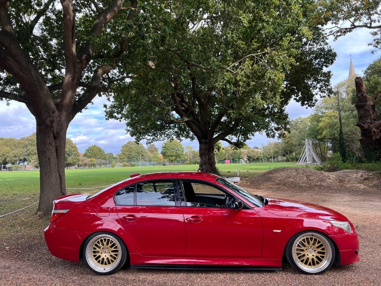 BMW 530D COBRA IMOLA RED MSPORT