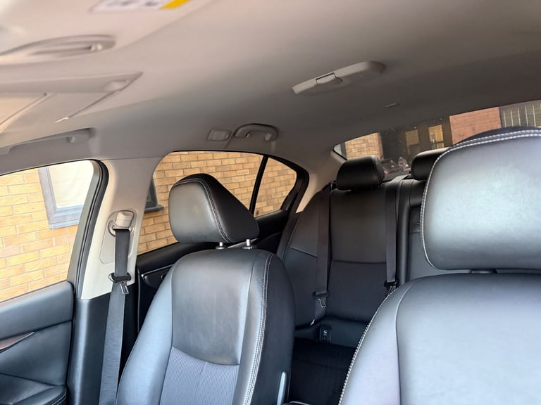 Infiniti, Q50, Saloon, 2017, Semi-Auto, 2143 (cc), 4 doors