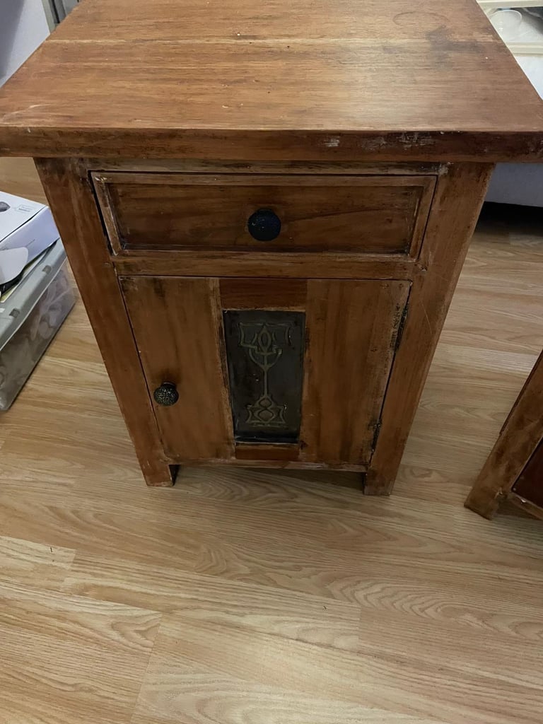 Solid wood bedside cabinets 