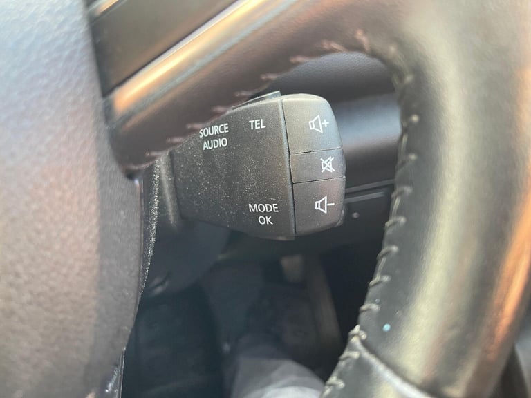 2017 Renault Kadjar 1.2 TCe Dynamique S Nav EDC Euro 6 (s/s) 5dr HATCHBACK Petrol Automatic