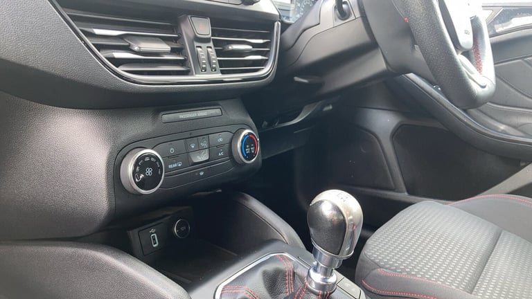 2018 Ford Focus 1.0 EcoBoost 125 ST-Line 5dr HATCHBACK PETROL Manual