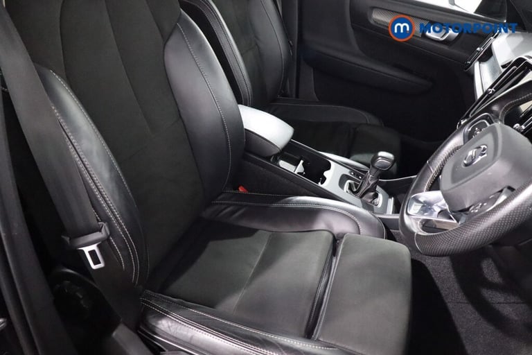 2021 Volvo XC40 1.5 T3 [163] R DESIGN 5dr SUV Petrol Manual