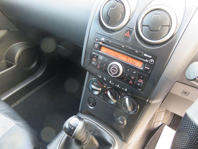 2008 Nissan Qashqai 1.6 Visia 2WD 5dr HATCHBACK Petrol Manual