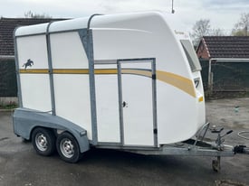 Bateson Ascot horse trailer