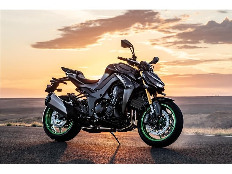 2025 Kawasaki Z1100 SE, Available to order.
