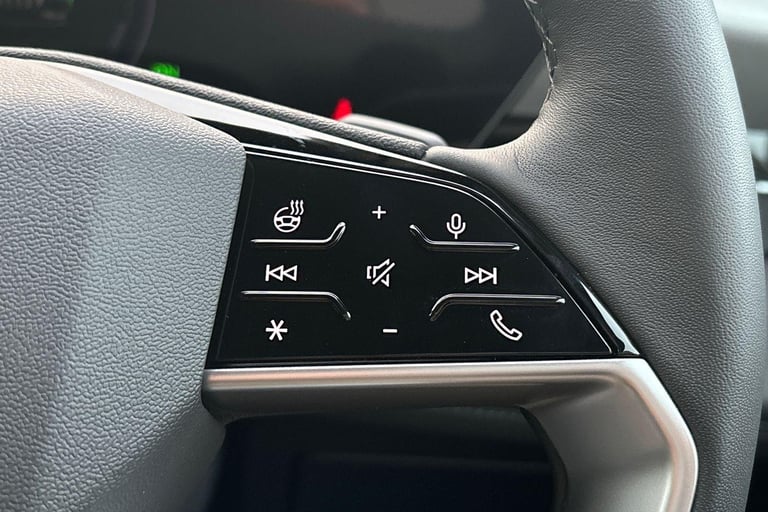 2024 Audi Q6 e-tron 100kWh Sport SUV 5dr Electric Auto quattro (388 ps) ESTATE Electric Automatic