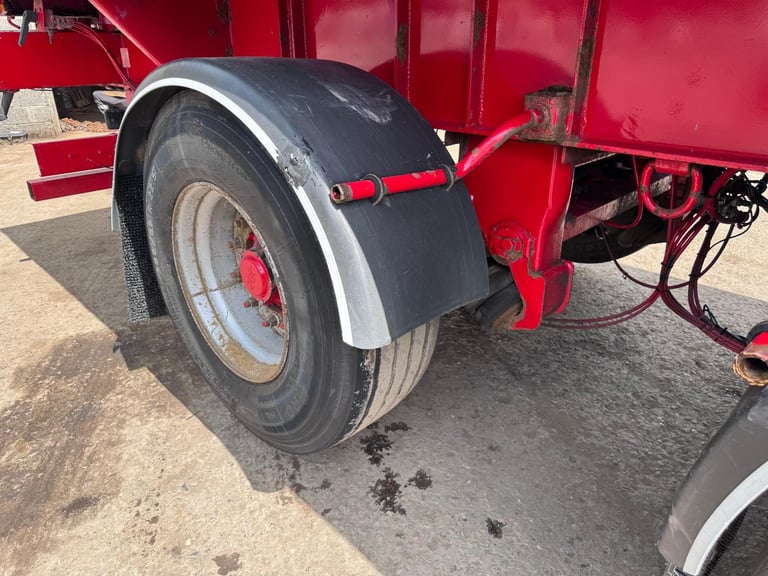 Crane Flat bed extender trailer 43ft closed 
