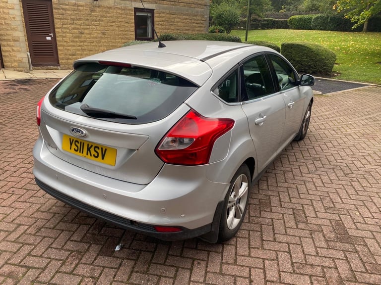 Ford, FOCUS, Hatchback, 2011, Manual, 1560 (cc), 5 doors
