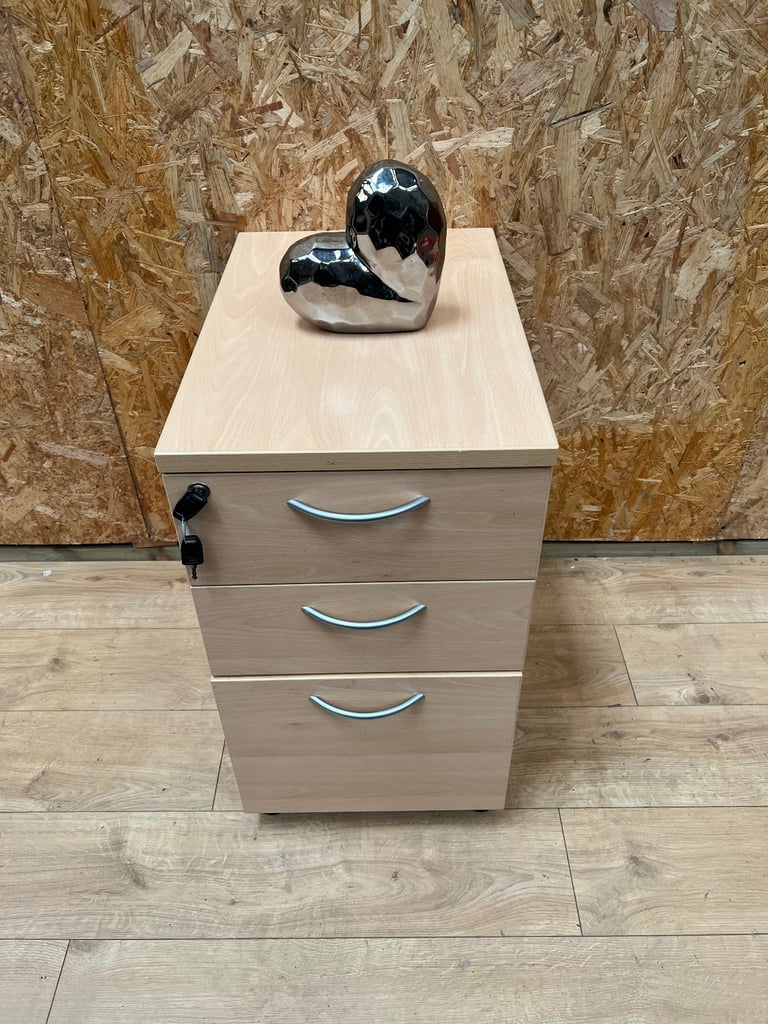 image for Filing caninet/pedestal 