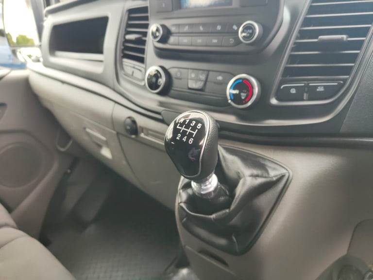 2022 Ford Transit Custom 2.0 EcoBlue 105ps Low Roof D/Cab Leader Van LWB Crew Van DIESEL Manual