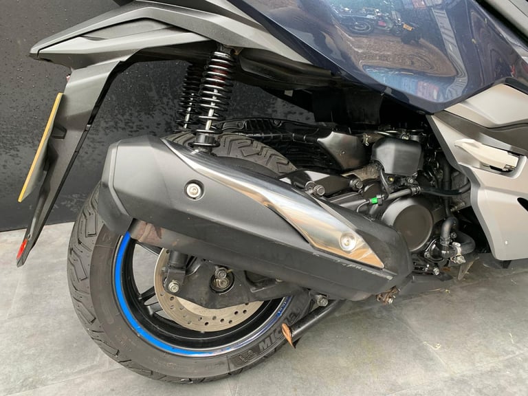 HONDA FORZA NSS 300 A-K 2018 HPI CLEAR SCOOTER