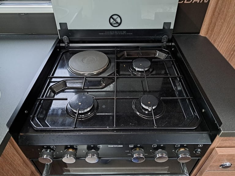 2021 Bailey Unicorn Valencia Black Edition