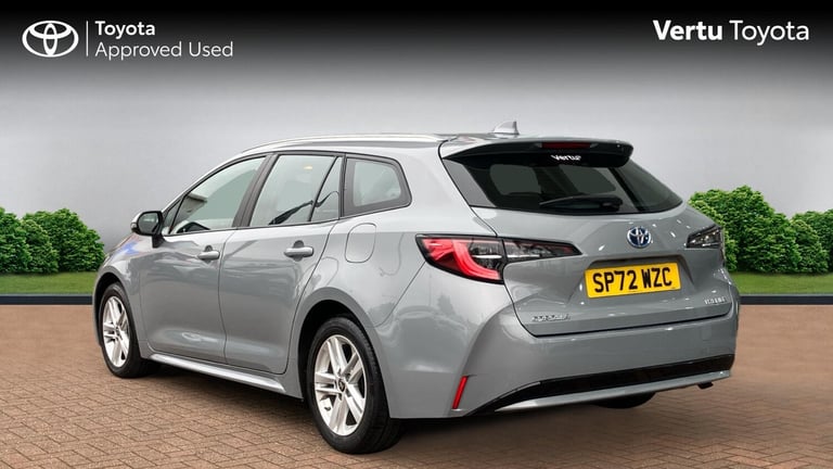 2022 Toyota Corolla 1.8 VVT-i Hybrid Icon 5dr CVT ESTATE PETROL/ELECTRIC Automatic