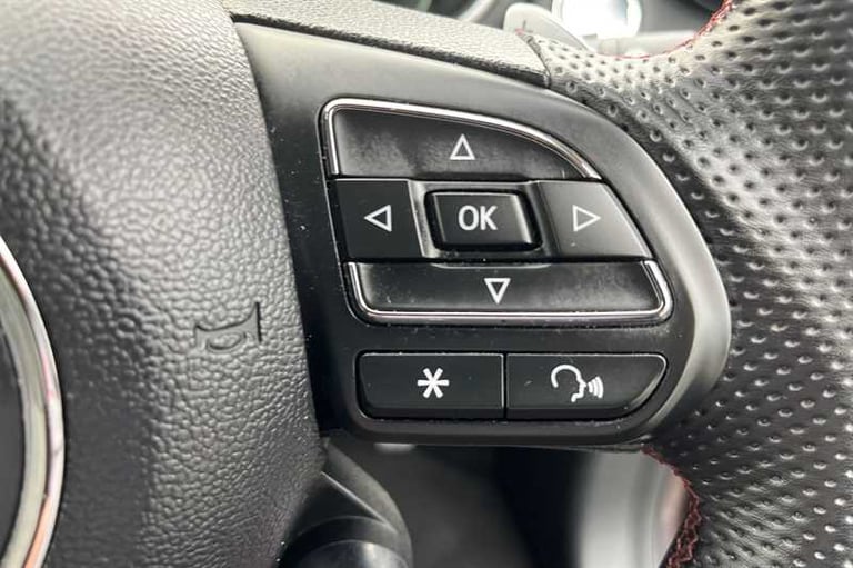 2024 MG MG HS 1.5 T-GDI Trophy SUV 5dr Petrol DCT Euro 6 (s/s) (162 ps) SUV Petrol Automatic