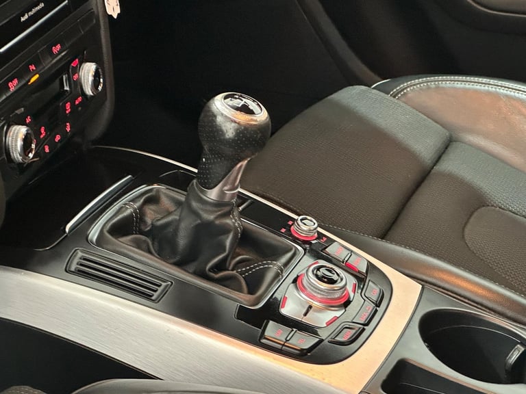 2015 Audi A4 1.8 TFSI S line Euro 6 (s/s) 4dr (Nav) SALOON Petrol Manual