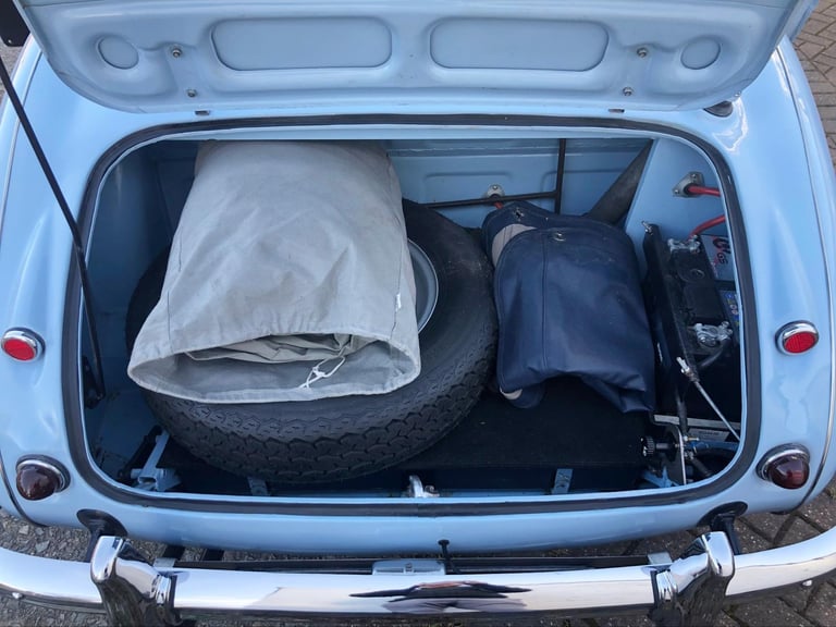 1958 AUSTIN HEALEY 100/6