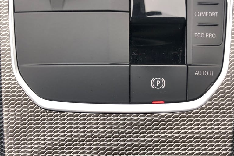 2019 BMW 3 Series 320i xDrive M Sport 4dr Step Auto Saloon PETROL Automatic