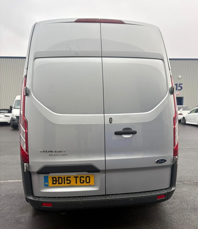 2015 Ford Transit Custom 2.2 TDCi 125ps Low Roof Trend Van PANEL VAN Diesel Manual