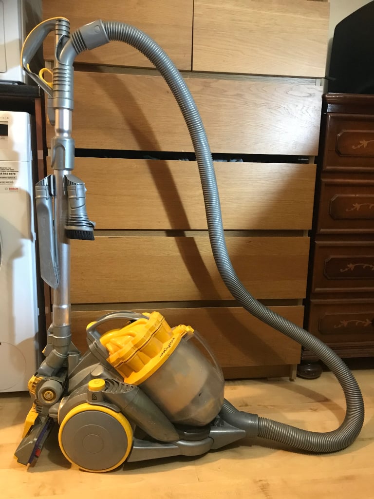 Dyson dc | Vacuum Cleaners for Sale | Gumtree
