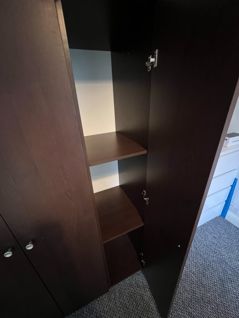 Wardrobe 