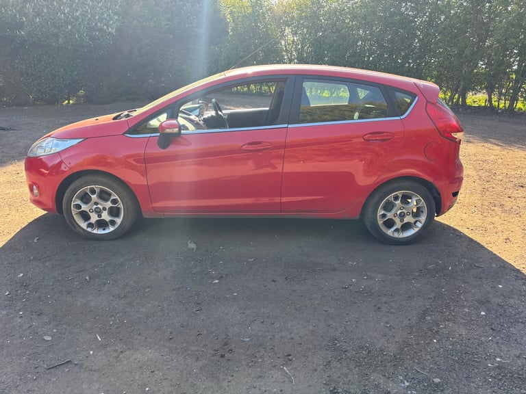 2011 Ford Fiesta 1.25 Zetec 5dr [82] HATCHBACK Petrol Manual