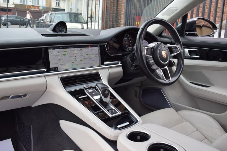  Porsche Panamera 4.0T V8 Turbo Sport Turismo PDK 4WD Euro 6 (s/s) 5dr Petrol Automatic