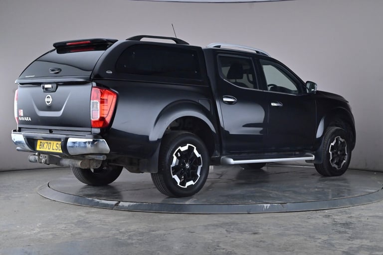  Nissan Navara 2.3 Dci Tekna Pickup Double Cab 4dr Diesel Auto 4wd Euro 6 190 Ps