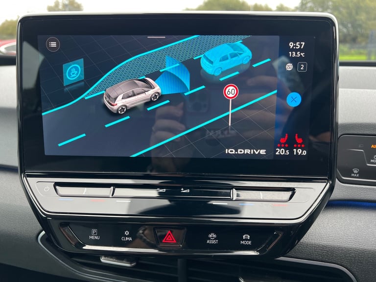 2021 Volkswagen ID.3 150kW Life Pro Performance 58kWh 5dr Auto HATCHBACK Electric Automatic